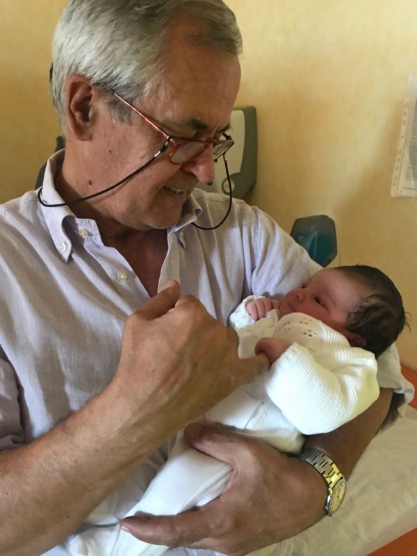 Olivia e nonno.jpg