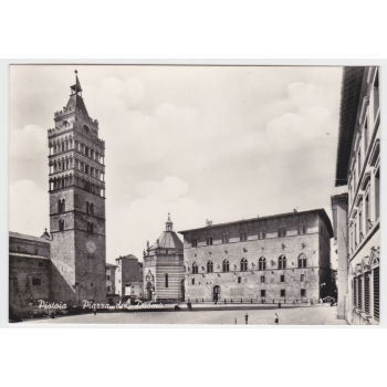 pistoia-cartolina-fg-d-epoca-piazza-del-duomo-animata-alterocca.jpg