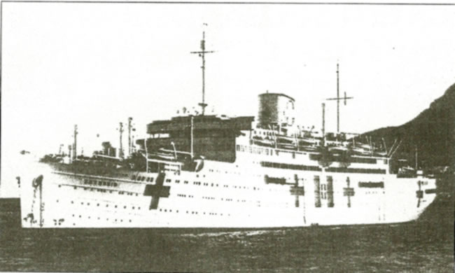 FOTO NAVE BIANCA.jpg